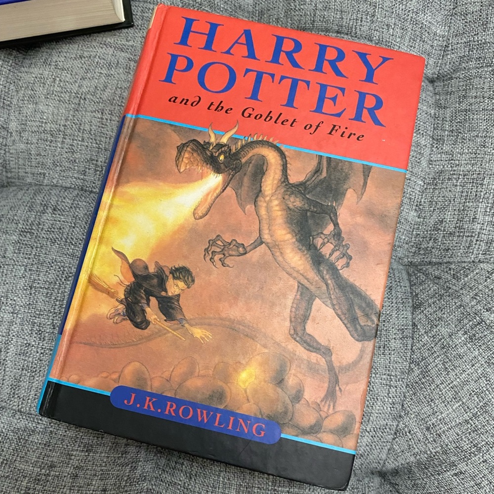 *SOLD* Harry Potter 1-6 Hardcover Books - Picture 8 of 14